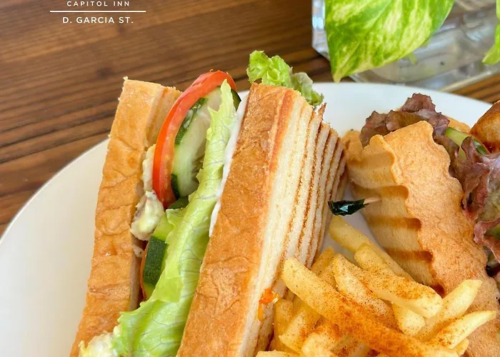 Travelbee Capitol 여관 세부